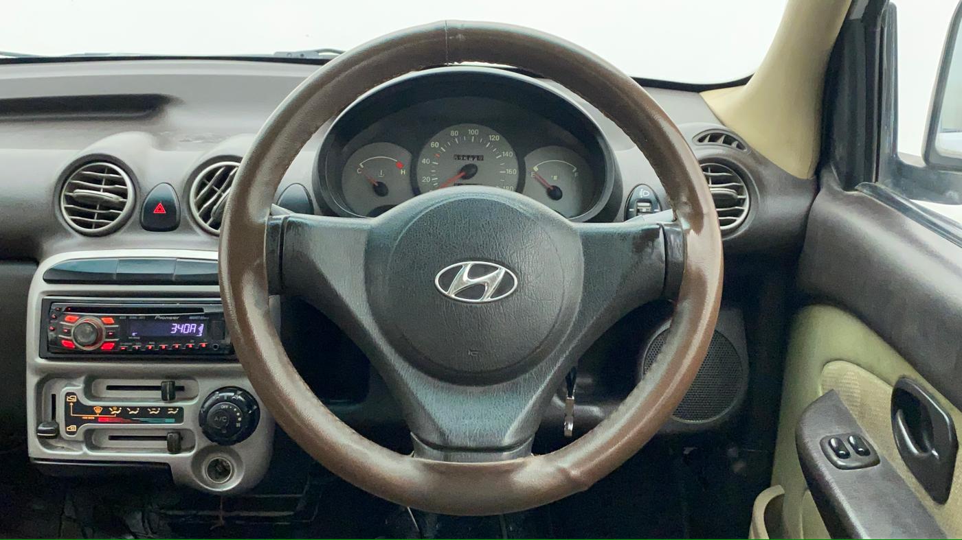 2011 Hyundai Santro Xing GL PLUS, Petrol, Manual, 75,832 km, Steering Wheel Close Up