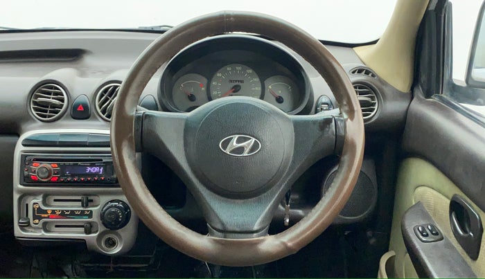 2011 Hyundai Santro Xing GL PLUS, Petrol, Manual, 75,832 km, Steering Wheel Close Up