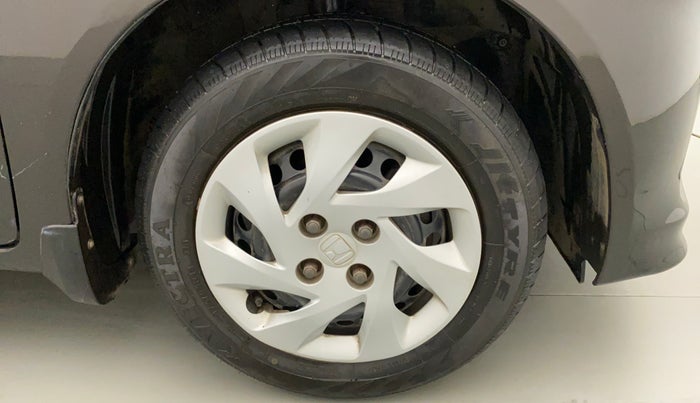 2014 Honda Amaze 1.5L I-DTEC SX, Diesel, Manual, 1,09,873 km, Right Front Wheel