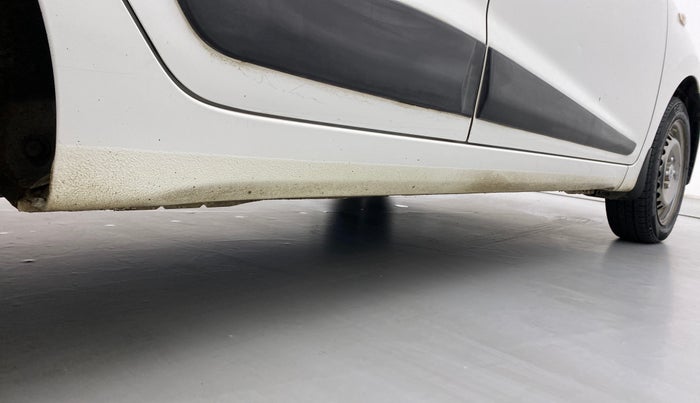 2017 Hyundai Grand i10 ERA 1.2 KAPPA VTVT, Petrol, Manual, 61,072 km, Right running board - Slightly dented