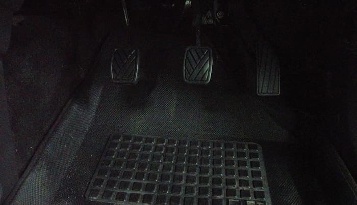 2024 Maruti Alto K10 VXI PLUS, Petrol, Manual, 34,112 km, Pedals