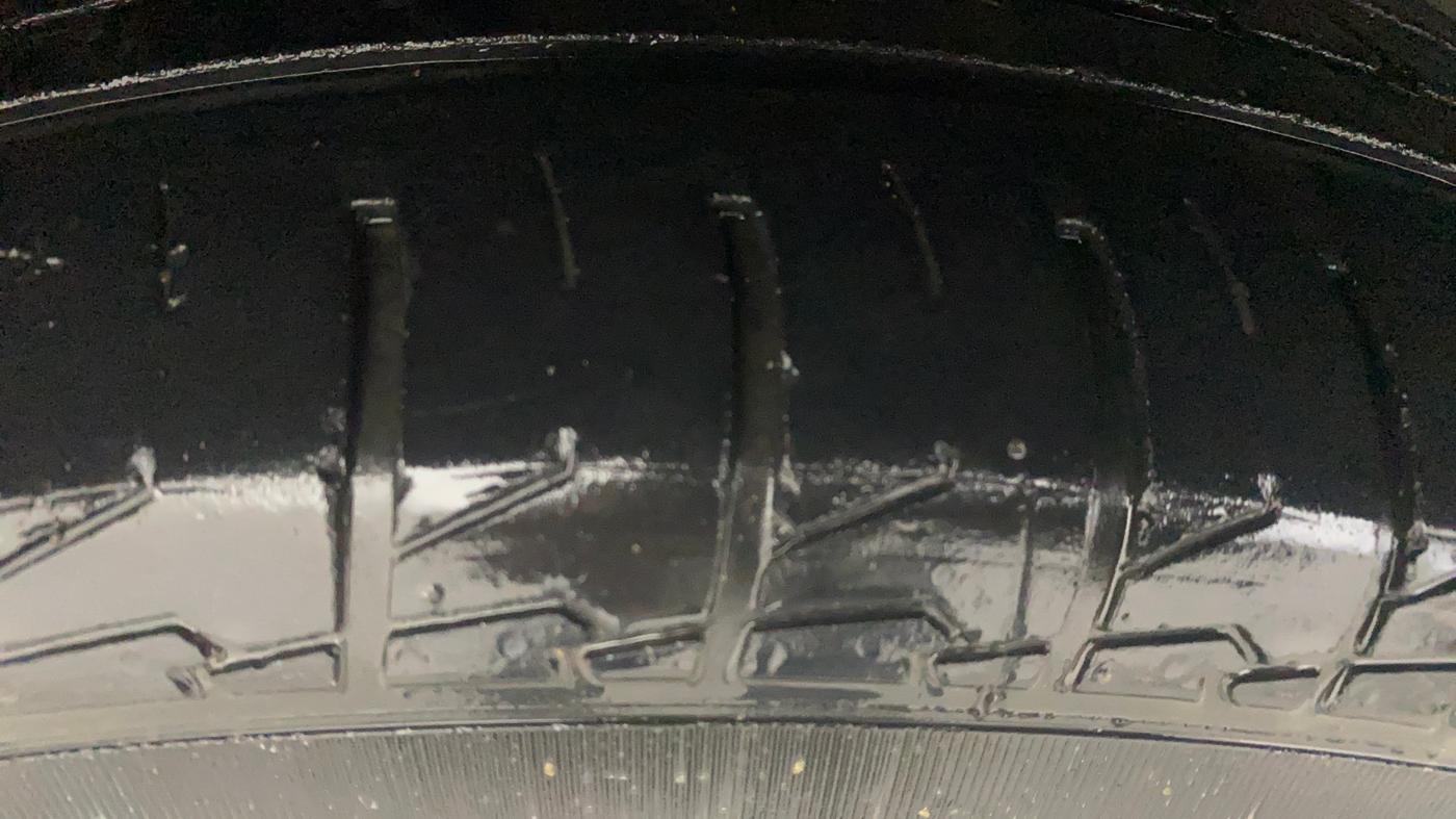 2021 Maruti S Cross ZETA AT 1.5, Petrol, Automatic, 61,840 km, Right Rear Tyre Tread