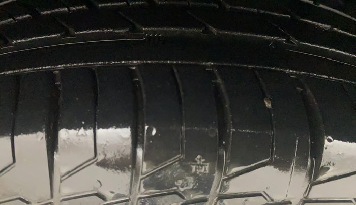 2021 Maruti S Cross ZETA AT 1.5, Petrol, Automatic, 61,840 km, Left Front Tyre Tread