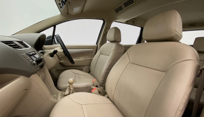 2013 Maruti Ertiga ZDI, Diesel, Manual, 76,163 km, Right Side Front Door Cabin