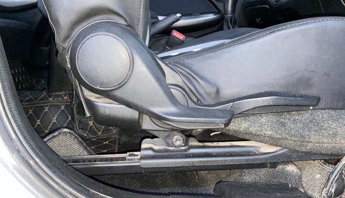 2021 Maruti Baleno ZETA PETROL 1.2, Petrol, Manual, 78,541 km, Driver Side Adjustment Panel