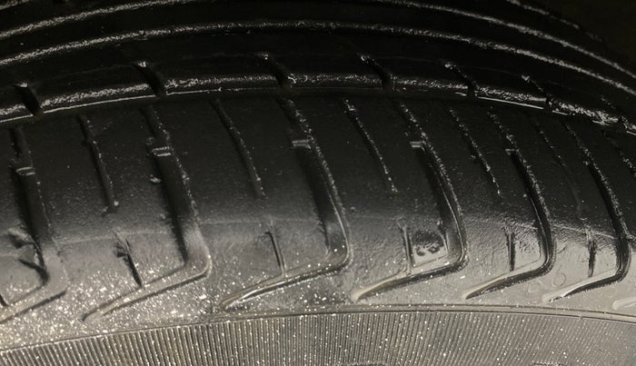 2019 Tata Tiago XM PETROL, Petrol, Manual, 36,195 km, Left Front Tyre Tread