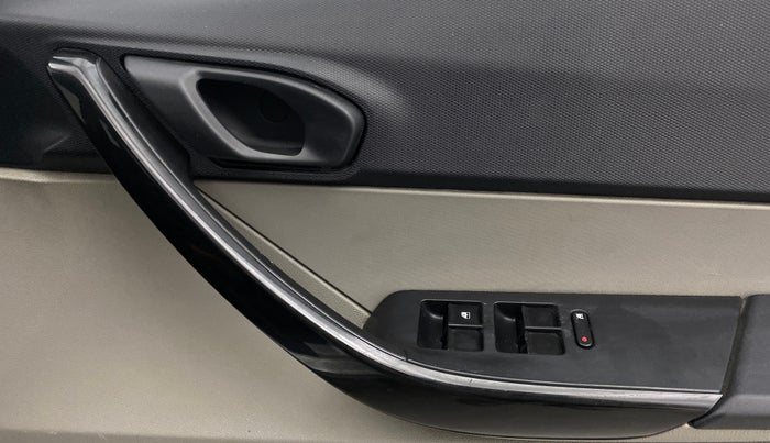 2019 Tata Tiago XM PETROL, Petrol, Manual, 36,195 km, Driver Side Door Panels Control