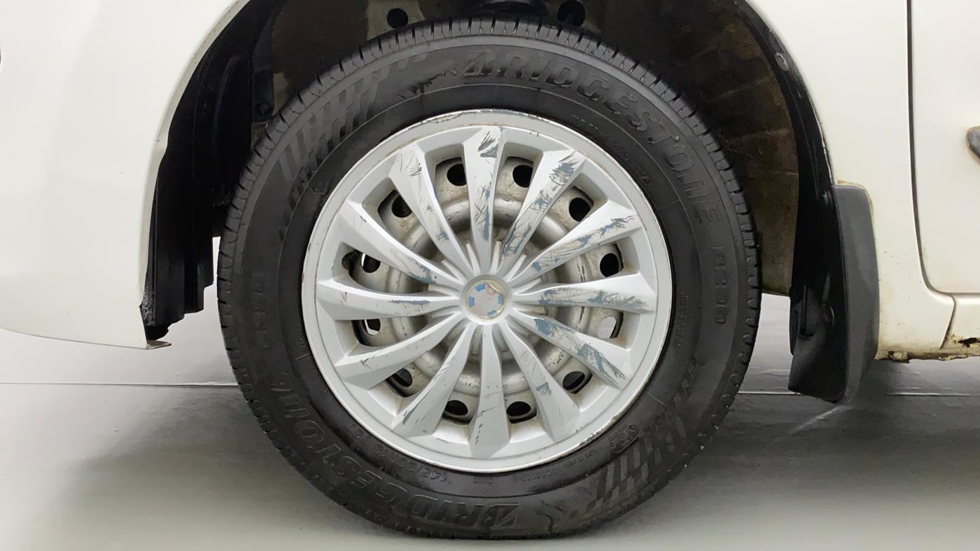2015 Maruti Wagon R 1.0 LXI CNG, CNG, Manual, 66,028 km, Left Front Wheel