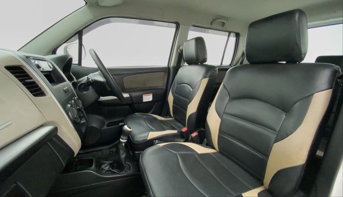 2015 Maruti Wagon R 1.0 LXI CNG, CNG, Manual, 66,028 km, Right Side Front Door Cabin