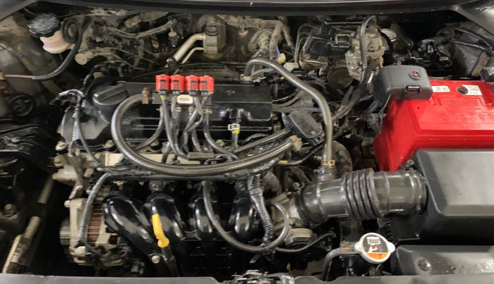 2015 Hyundai Elite i20 SPORTZ 1.2, CNG, Manual, 71,385 km, Engine View