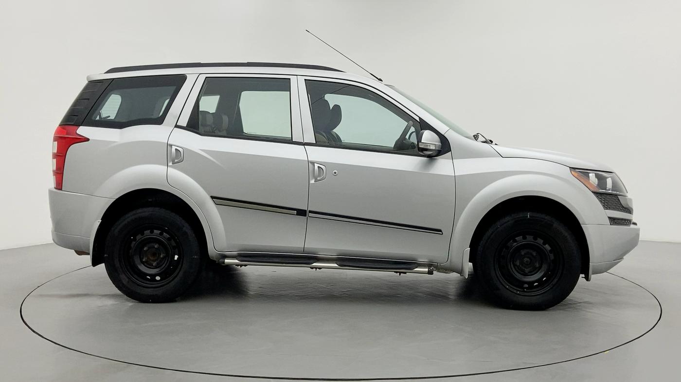 2014 Mahindra XUV500 W4, Diesel, Manual, 83,640 km, Right Side View
