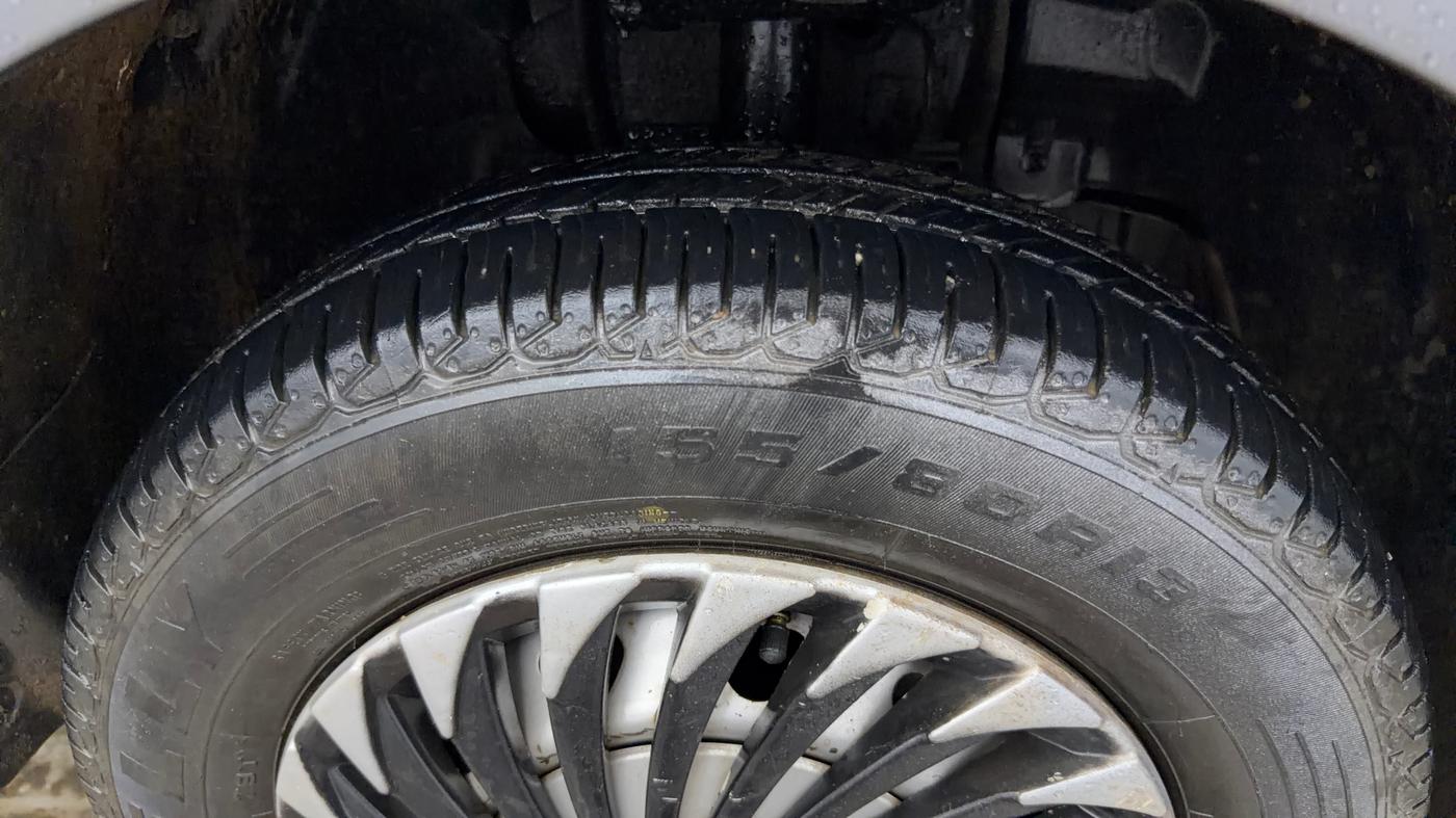2018 Tata Tiago XM PETROL, Petrol, Manual, 73,455 km, Right Front Tyre Tread