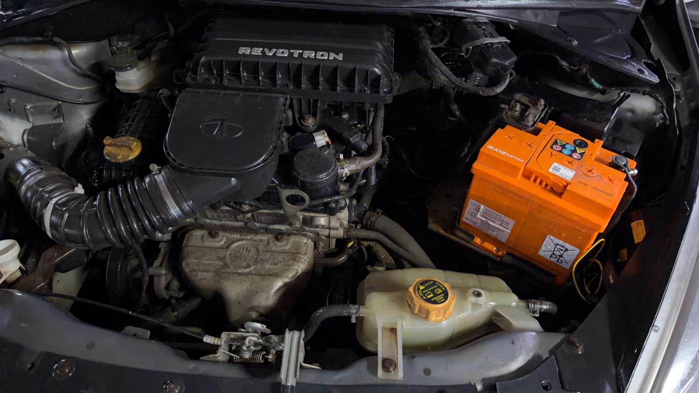 2018 Tata Tiago XM PETROL, Petrol, Manual, 73,455 km, Engine View - Left