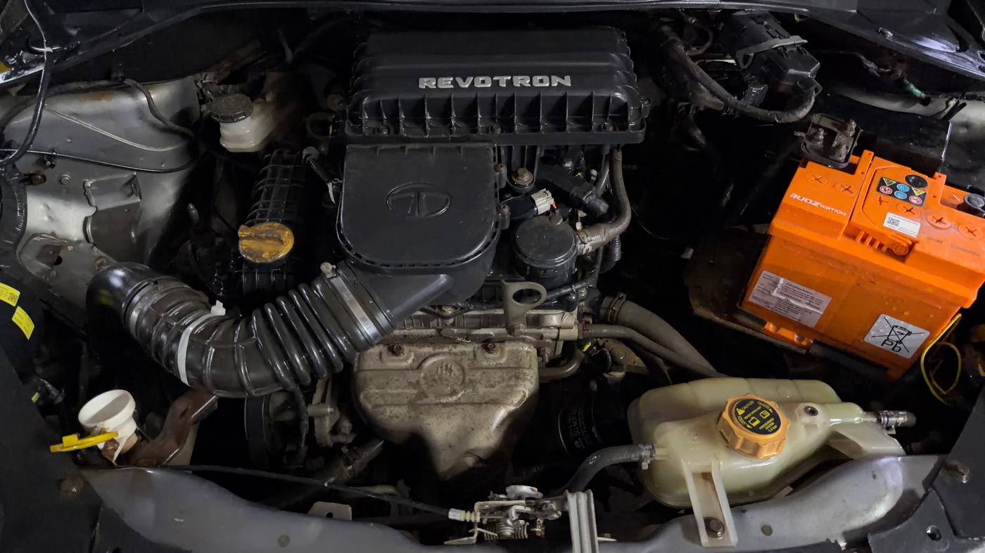 2018 Tata Tiago XM PETROL, Petrol, Manual, 73,455 km, Engine View