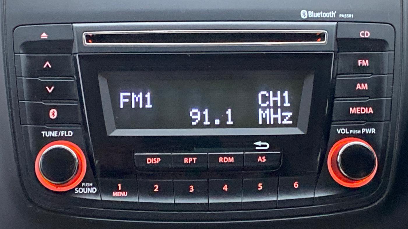 2018 Maruti Dzire VXI, Petrol, Manual, 40,701 km, Infotainment System