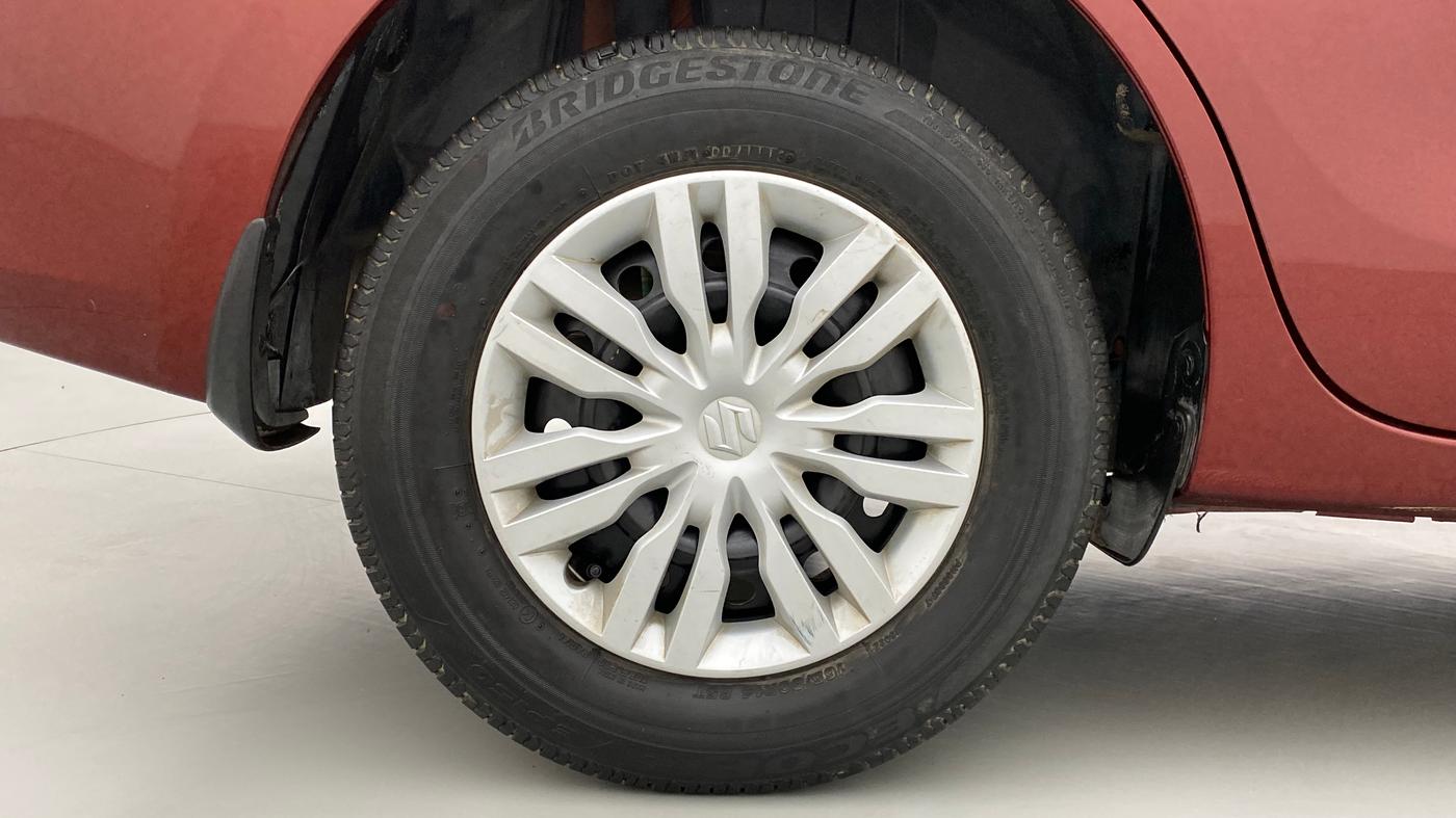 2018 Maruti Dzire VXI, Petrol, Manual, 40,701 km, Right Rear Wheel
