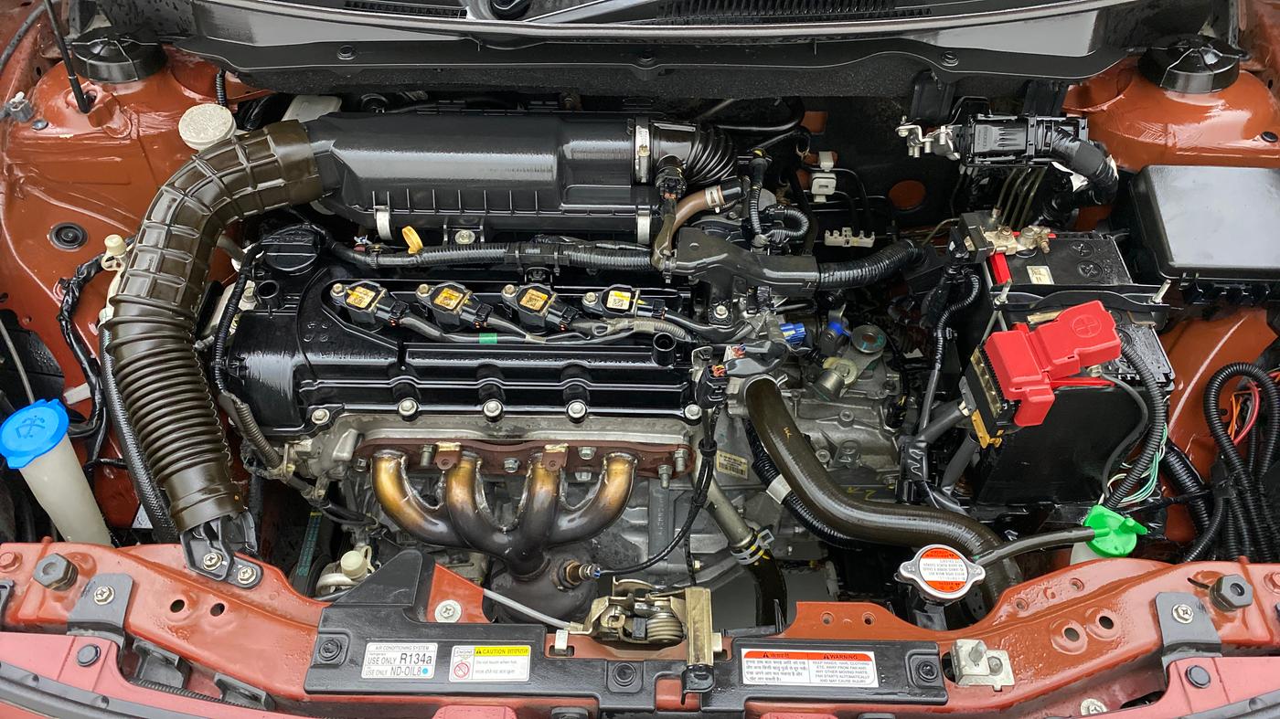 2018 Maruti Dzire VXI, Petrol, Manual, 40,701 km, Open Bonet