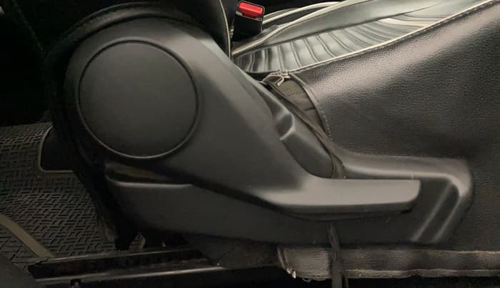 2019 Maruti Baleno DELTA PETROL 1.2, Petrol, Manual, 42,883 km, Driver Side Adjustment Panel