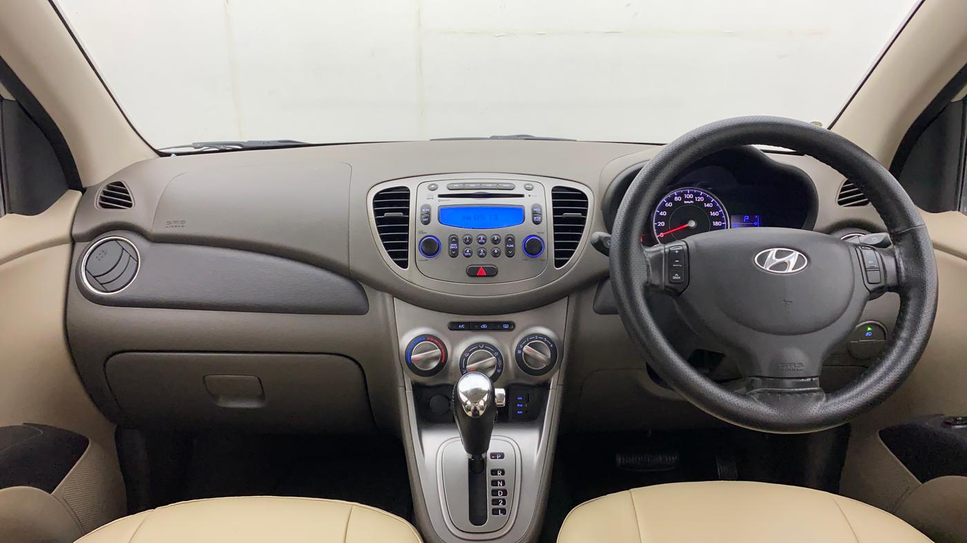 2013 Hyundai i10 ASTA 1.2 AT SUNROOF, Petrol, Automatic, 32,902 km, Dashboard