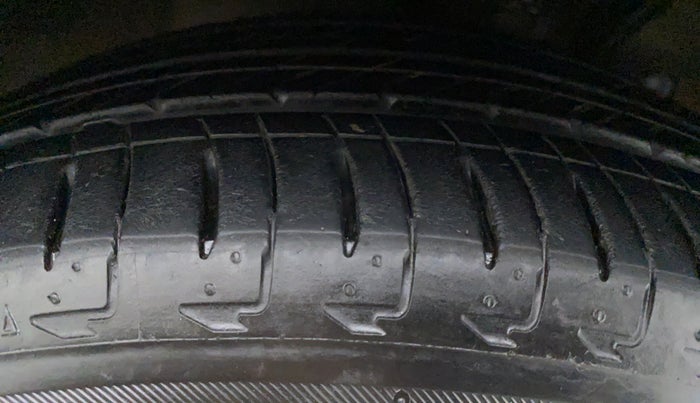 2017 Honda City VX CVT PETROL, Petrol, Automatic, 69,850 km, Right Front Tyre Tread