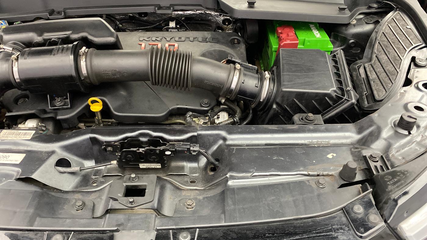 2021 Tata Harrier XZA 2.0L, Diesel, Automatic, 42,676 km, Engine View - Left