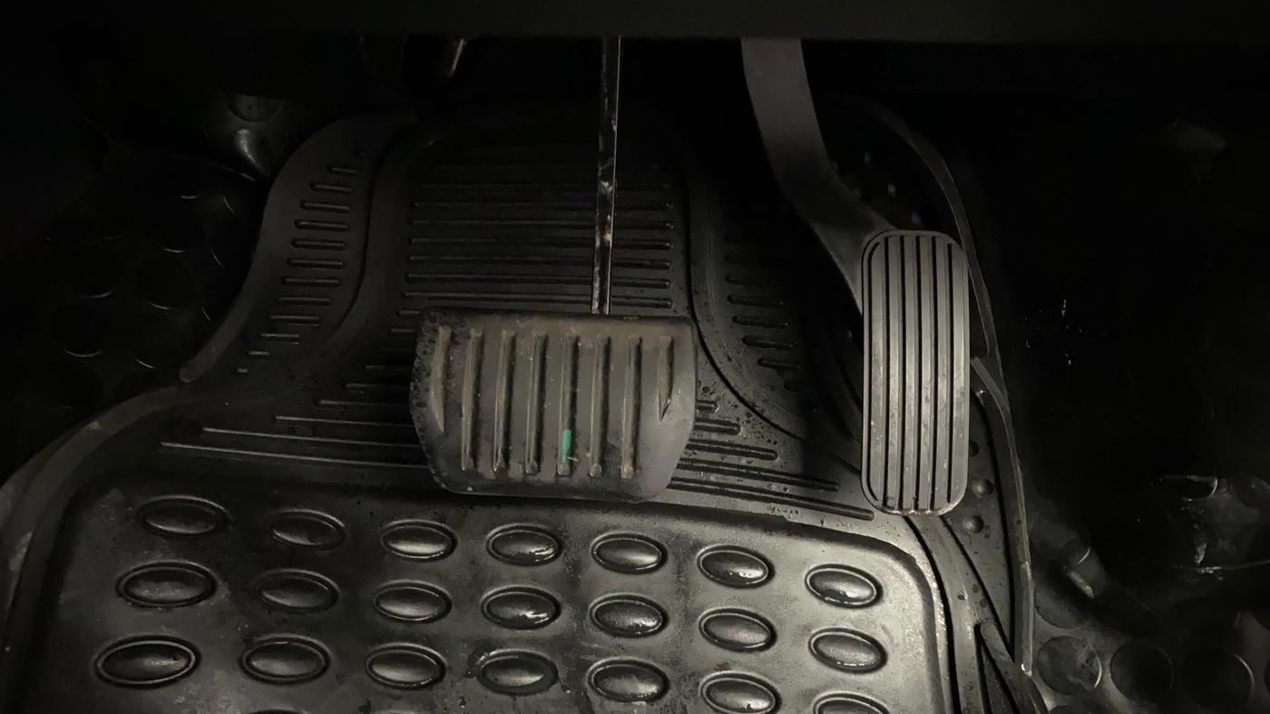 2021 Tata Harrier XZA 2.0L, Diesel, Automatic, 42,676 km, Pedals