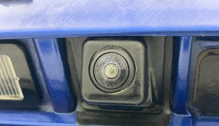 2019 Renault TRIBER RXZ, Petrol, Manual, 27,450 km, Parking Camera