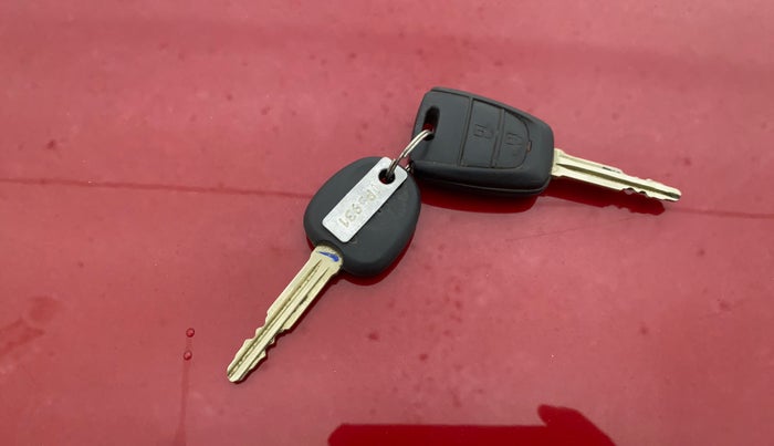 2017 Hyundai Grand i10 MAGNA 1.2 KAPPA VTVT, Petrol, Manual, 42,221 km, Key Close Up