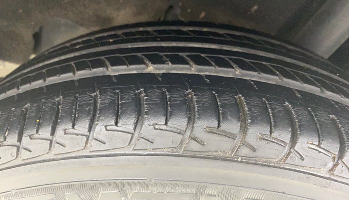 2018 Maruti Baleno DELTA PETROL 1.2, Petrol, Manual, 65,494 km, Left Rear Tyre Tread