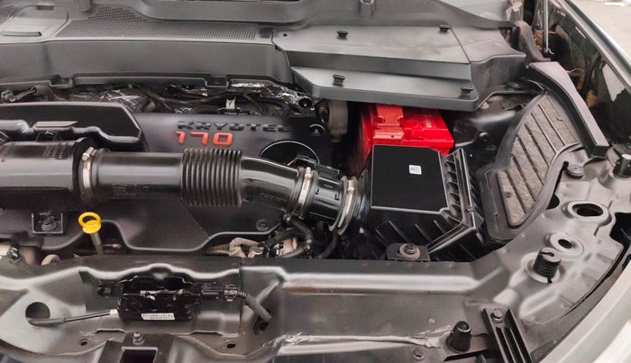 2022 Tata Safari XM, Diesel, Manual, 63,239 km, Engine View - Left