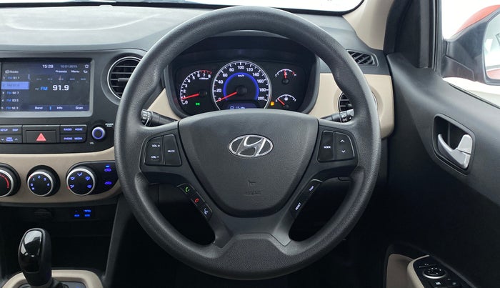 2017 Hyundai Grand i10 SPORTZ (O) 1.2 AT VTVT, Petrol, Automatic, 50,825 km, Steering Wheel Close Up