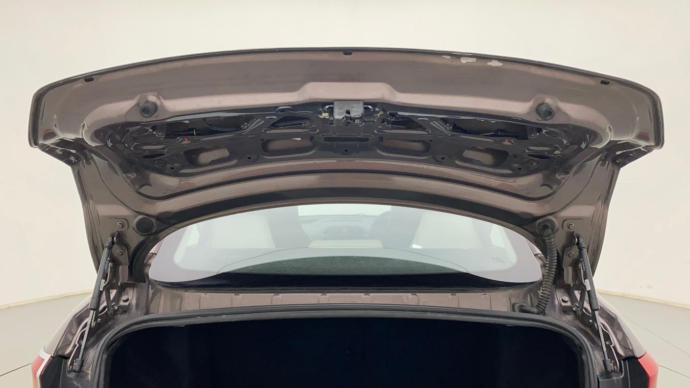 2018 Tata TIGOR XM PETROL, Petrol, Manual, 35,515 km, Boot Door Open