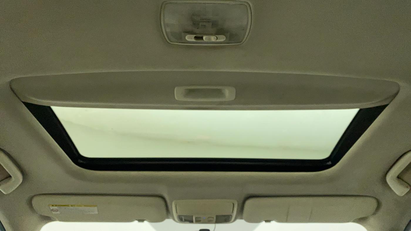 2015 Honda CRV 2.0L I-VTEC 2WD AT, Petrol, Automatic, 1,07,342 km, Moonroof/ Sunroof