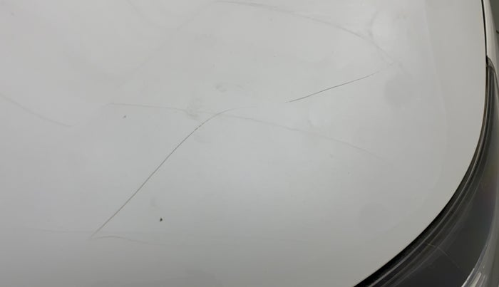 2015 Honda CRV 2.0L I-VTEC 2WD AT, Petrol, Automatic, 1,07,342 km, Bonnet (hood) - Minor scratches