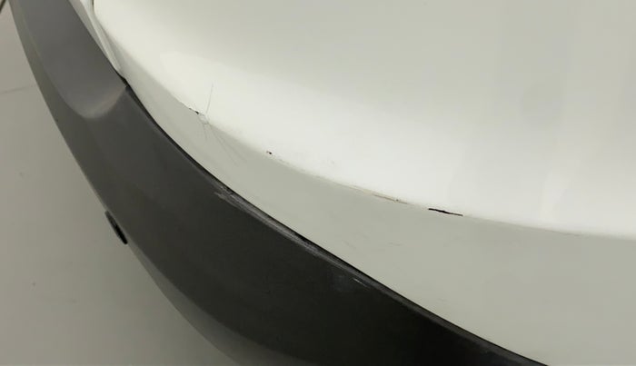 2015 Honda CRV 2.0L I-VTEC 2WD AT, Petrol, Automatic, 1,07,342 km, Rear bumper - Minor scratches