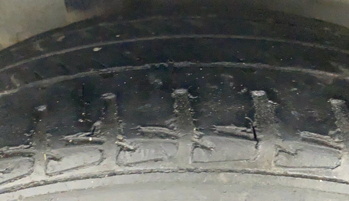 2017 Honda Jazz 1.2L I-VTEC S, Petrol, Manual, 41,512 km, Right Rear Tyre Tread