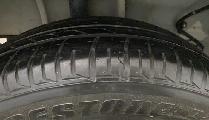 2023 Tata Tiago XM CNG, CNG, Manual, 23,744 km, Right Rear Tyre Tread