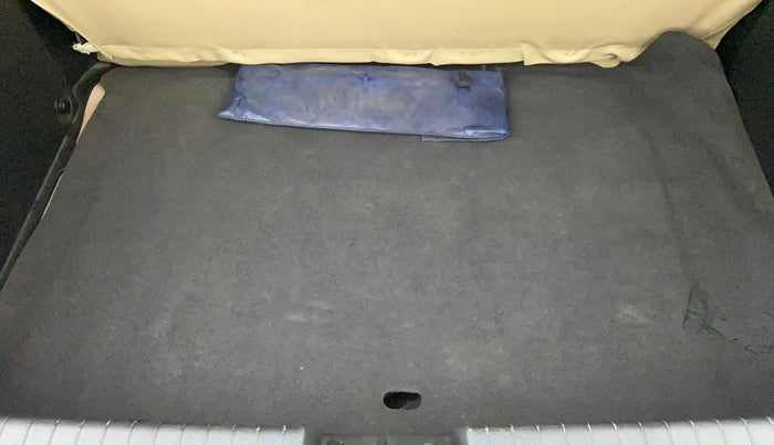 2019 Hyundai Elite i20 SPORTZ PLUS 1.2, Petrol, Manual, 38,273 km, Boot Inside