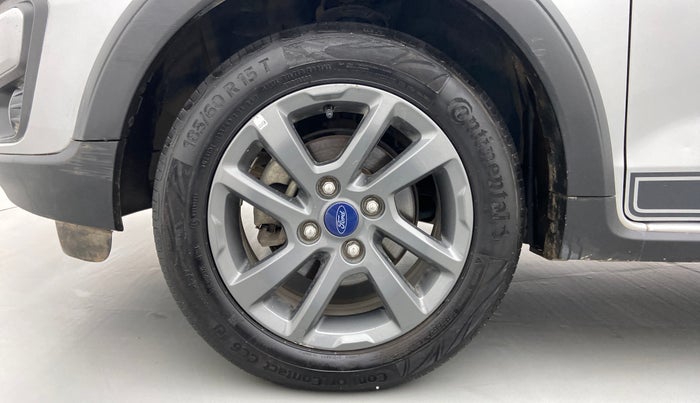 2018 Ford FREESTYLE TITANIUM 1.2 TI-VCT MT, Petrol, Manual, 37,712 km, Left Front Wheel