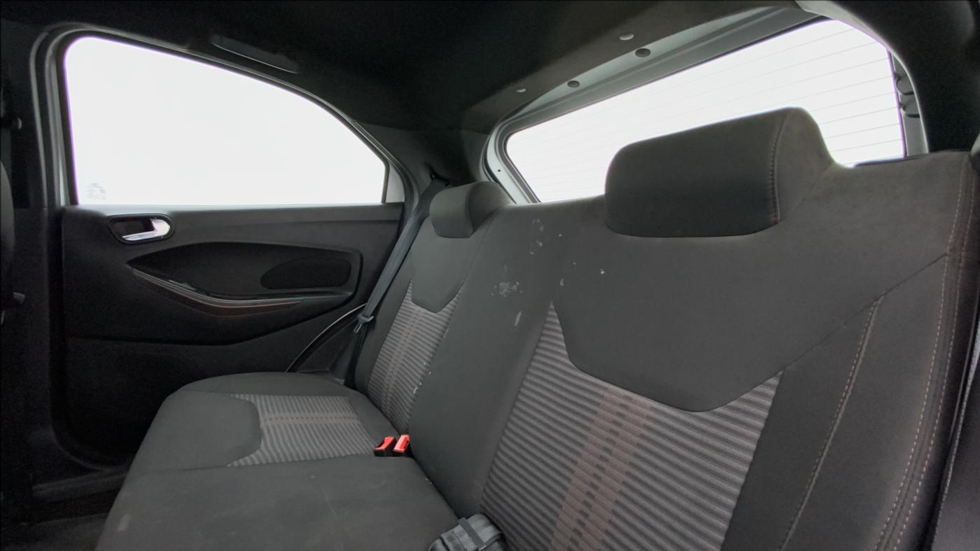 2018 Ford FREESTYLE TITANIUM 1.2 TI-VCT MT, Petrol, Manual, 37,712 km, Right Side Rear Door Cabin