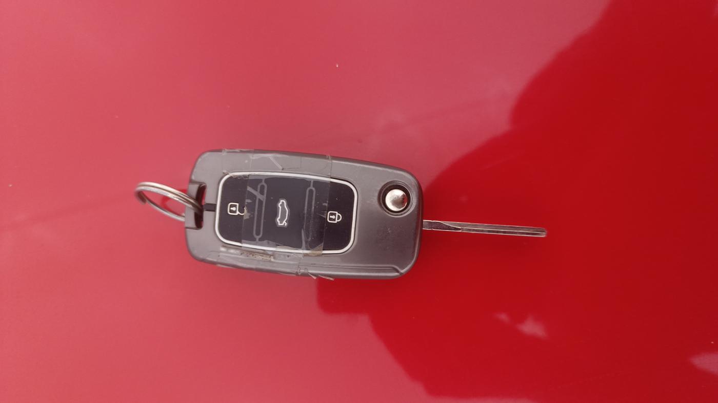 2015 Volkswagen Polo GT TSI AT, Petrol, Automatic, 1,00,034 km, Key Close Up