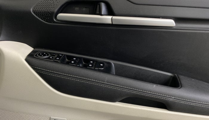 2022 KIA SONET HTX PLUS 1.0 IMT, Petrol, Manual, 20,678 km, Driver Side Door Panels Control