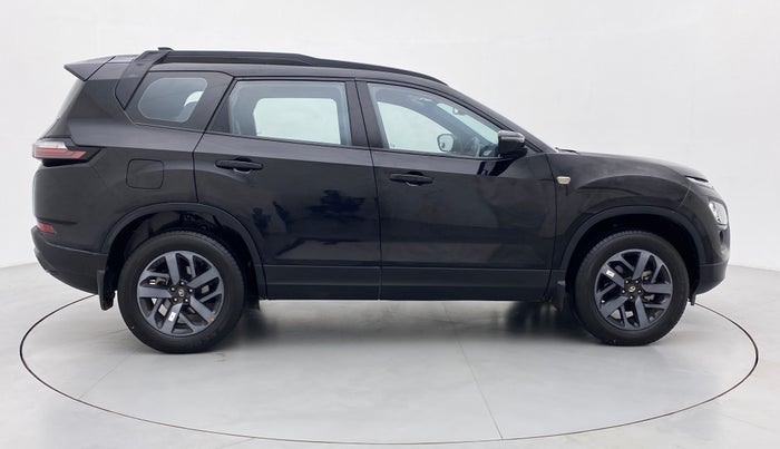 2022 Tata Safari XZA+ DARK EDITION , Diesel, Automatic, 7,973 km, Right Side View