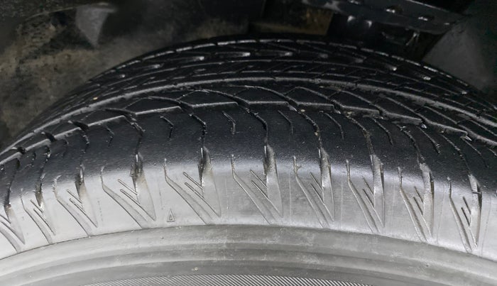 2022 Tata Safari XZA+ DARK EDITION , Diesel, Automatic, 7,973 km, Left Front Tyre Tread