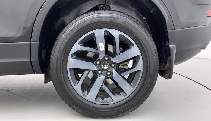 2022 Tata Safari XZA+ DARK EDITION , Diesel, Automatic, 7,973 km, Left Rear Wheel