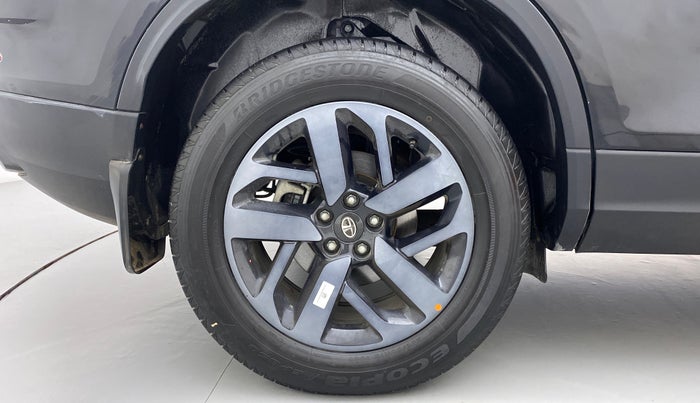 2022 Tata Safari XZA+ DARK EDITION , Diesel, Automatic, 7,973 km, Right Rear Wheel