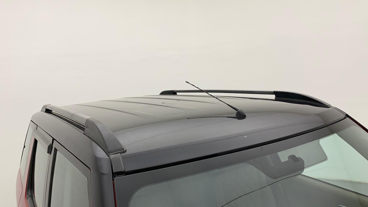 2018 Mahindra TUV300 T10 AMT DUAL TONE, Diesel, Automatic, 47,414 km, Roof