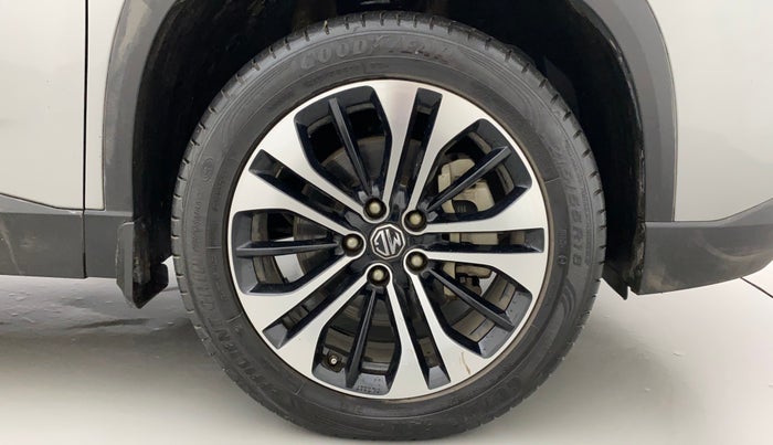 2021 MG HECTOR SMART HYBRID 1.5 PETROL, Petrol, Manual, 27,824 km, Right Front Wheel
