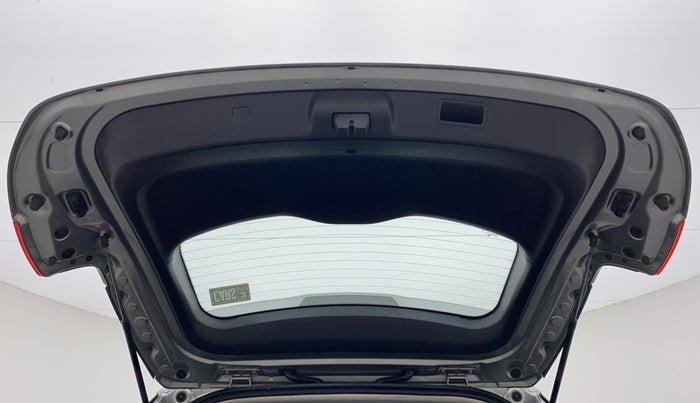 2021 MG HECTOR SMART HYBRID 1.5 PETROL, Petrol, Manual, 27,824 km, Boot Door Open