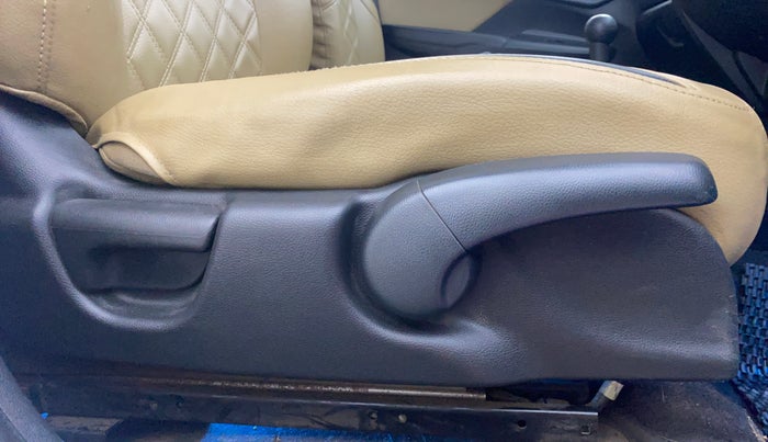 2015 Honda Jazz 1.2L I-VTEC SV, Petrol, Manual, 70,291 km, Driver Side Adjustment Panel